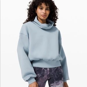 Full Flourish Pullover